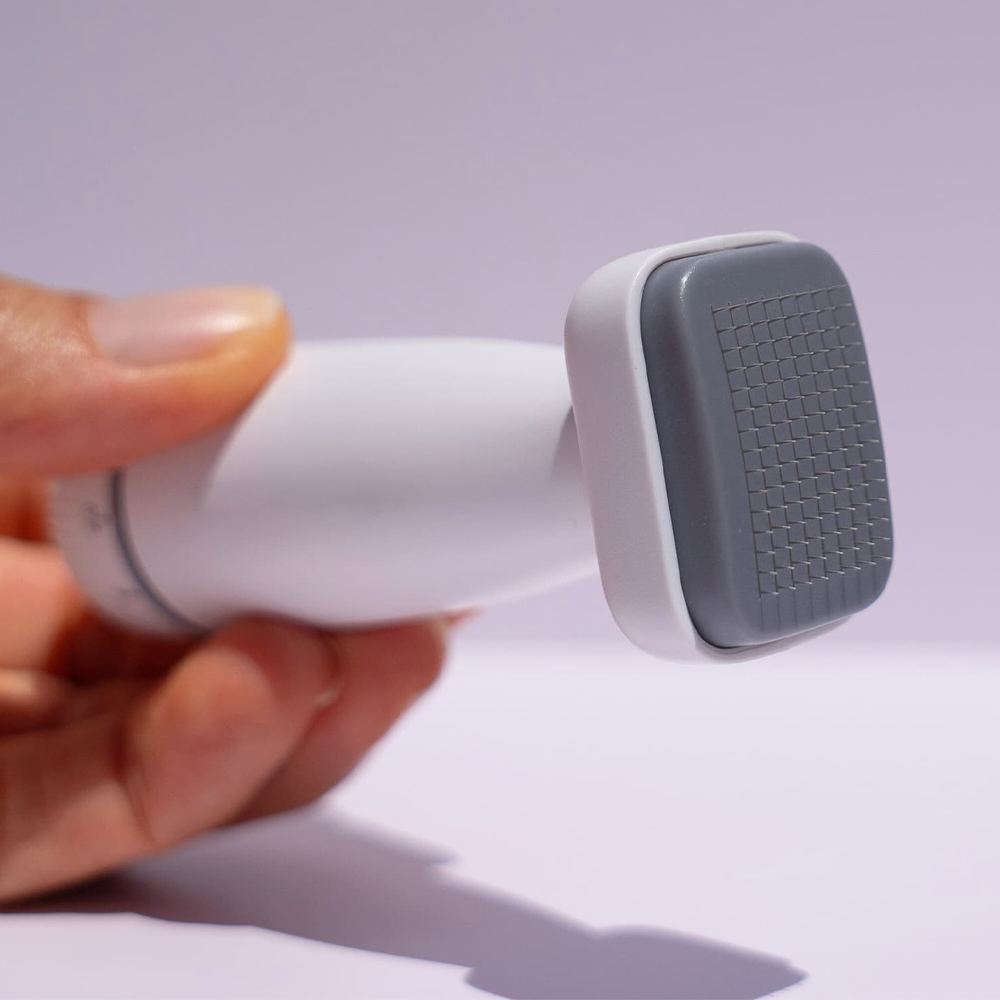 🔥 At-Home Precision Microneedling for Smoother Skin & Healthier-Looking Scalp