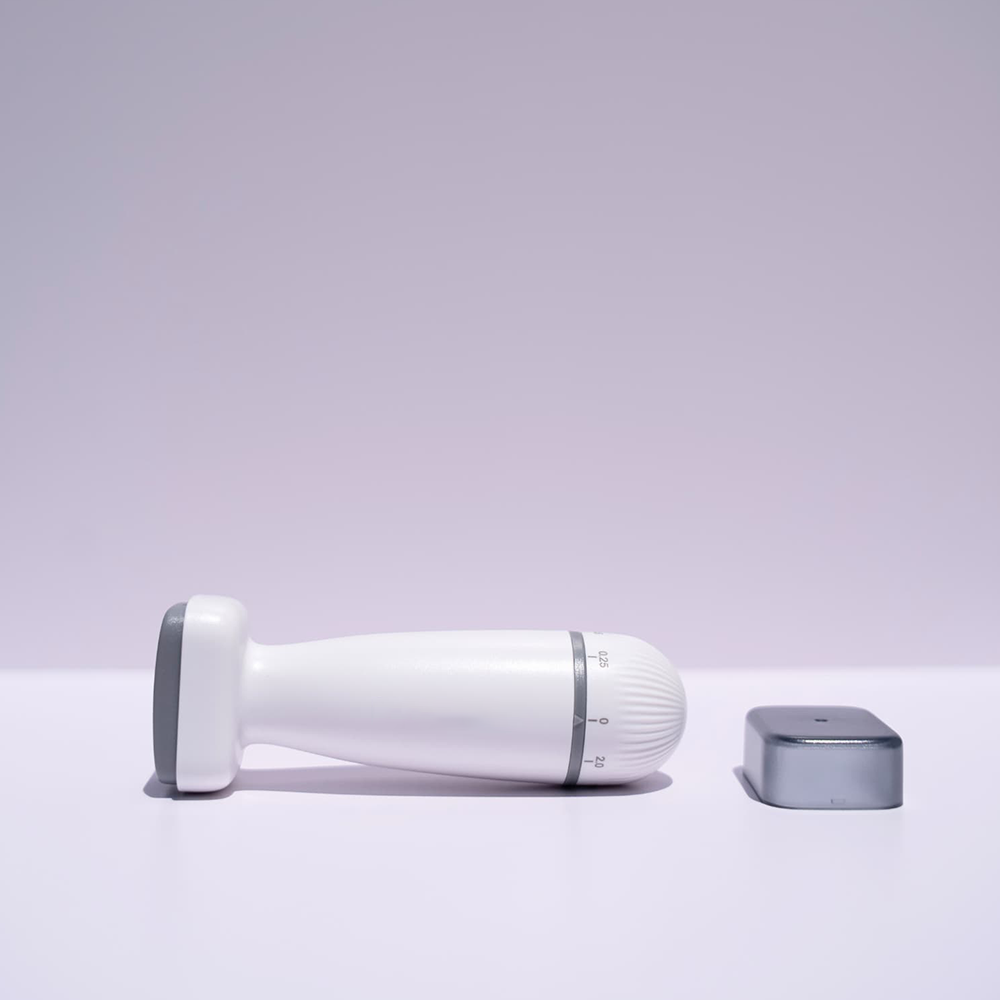 🔥 At-Home Precision Microneedling for Smoother Skin & Healthier-Looking Scalp